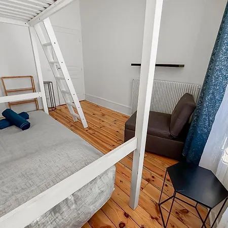 Confort 6 Pers & Wi-fi Rapide La Courneuve